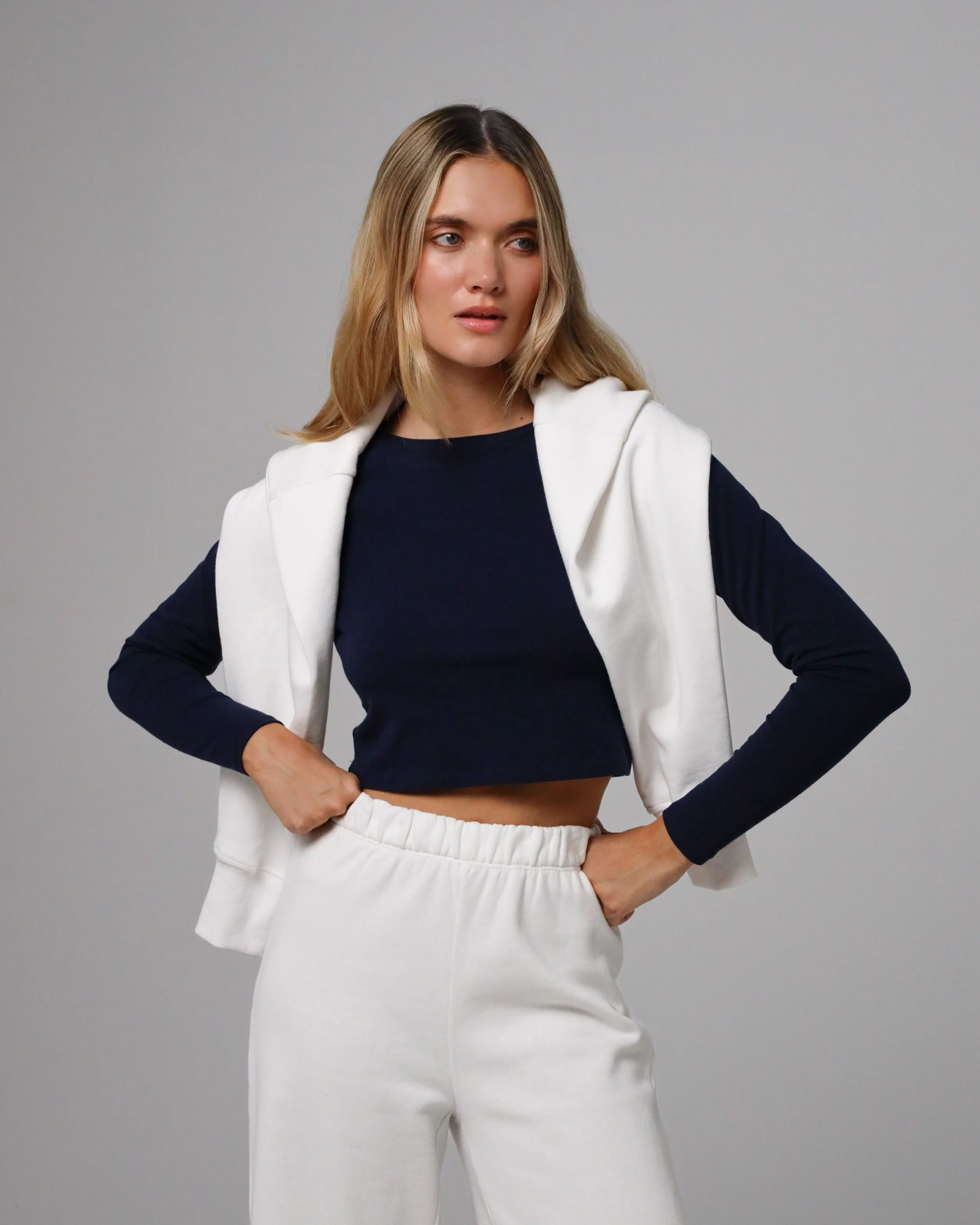 Hemp Essentials Cropped Raglan Tee - Image 5