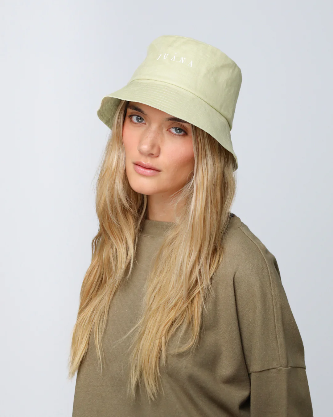 Juana Hemp Essentials Bucket Hat - Image 3